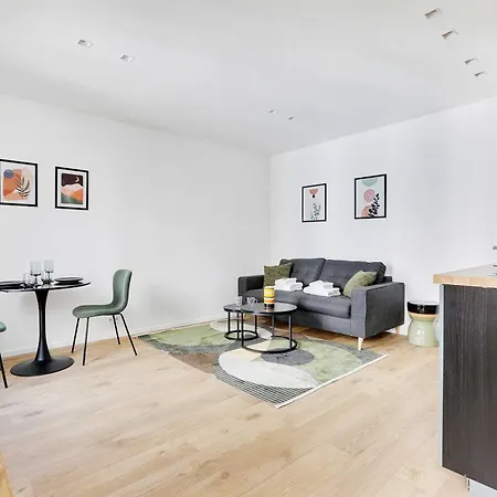 Charming For 2p - Near Parc Monceau * Parigi
